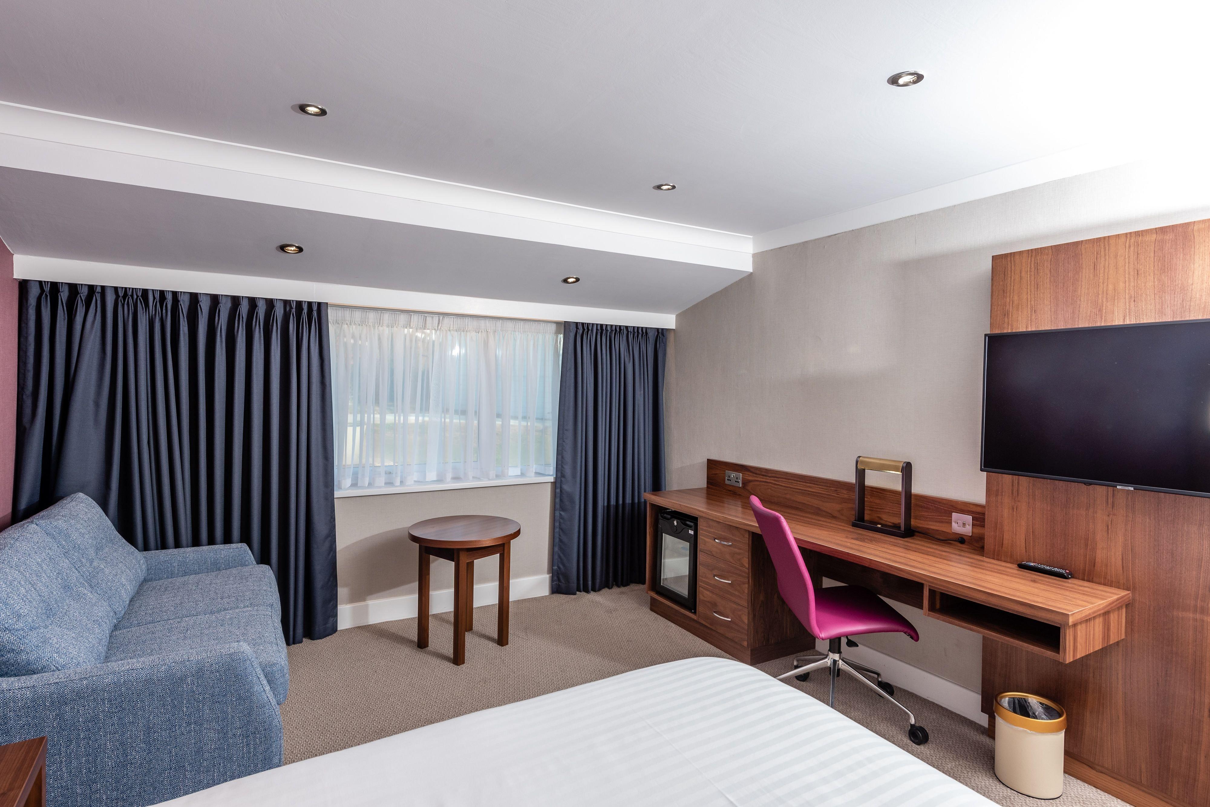 Holiday Inn Dover By Ihg Екстериор снимка