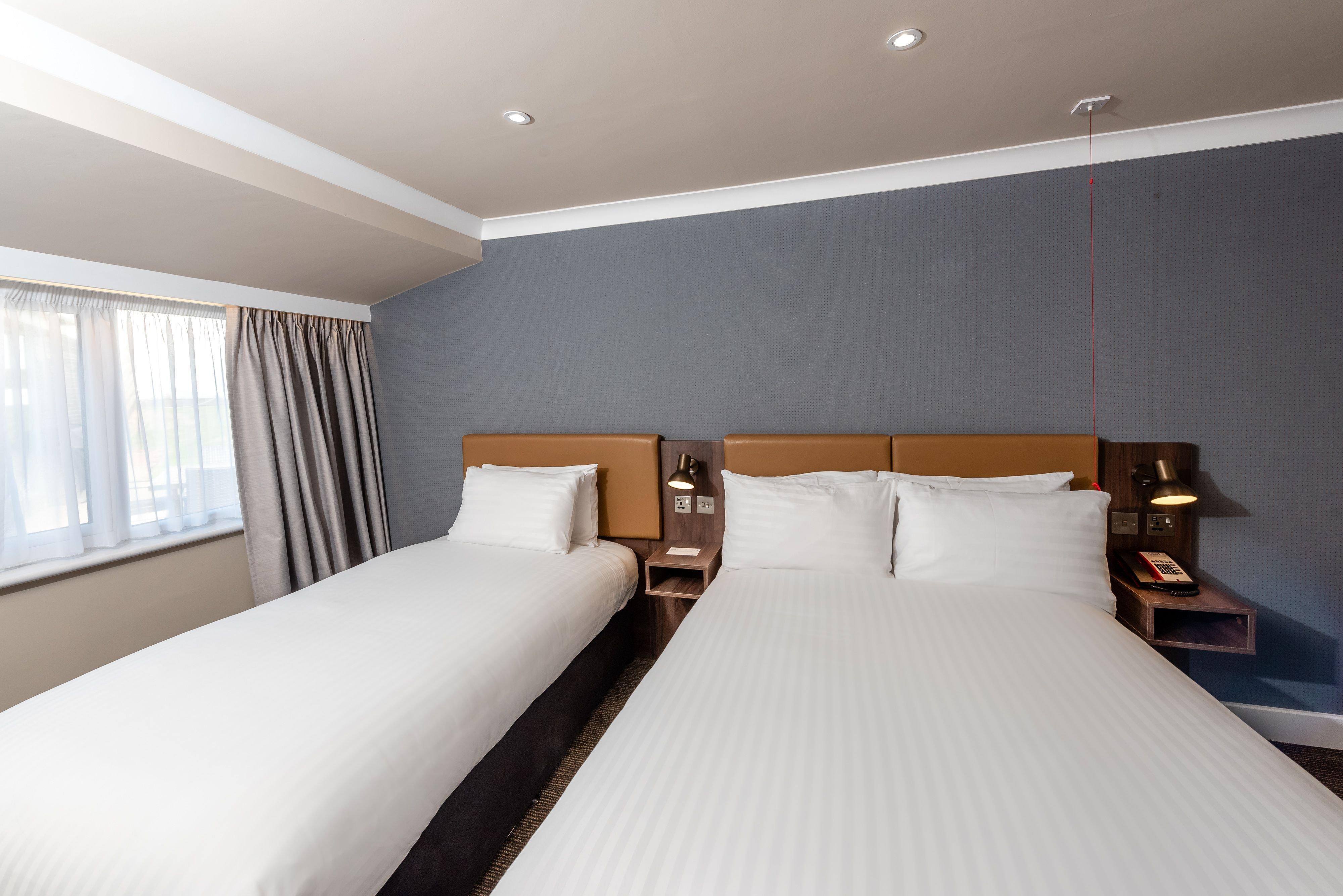 Holiday Inn Dover By Ihg Екстериор снимка
